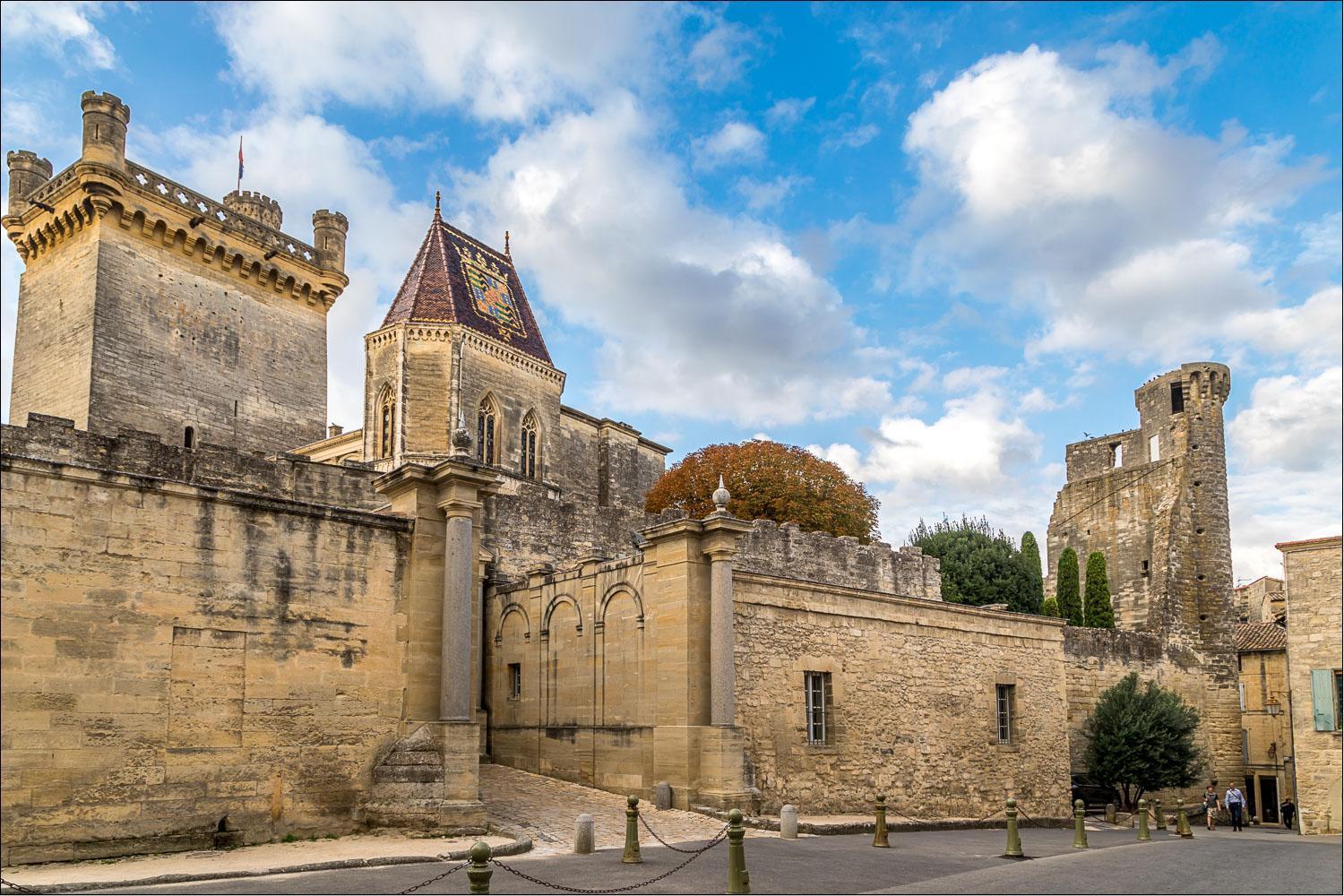 Nid Douillet Au Coeur D'Uzes Apartment Exterior photo